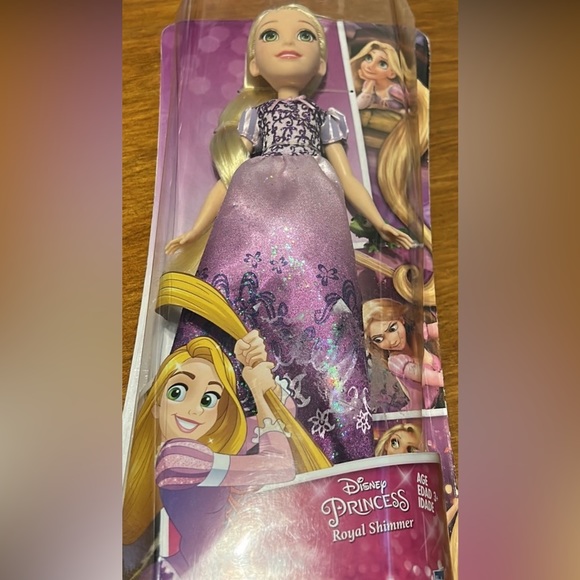 Disney Princess Royal Shimmer Rapunzel Doll - Picture 1 of 6